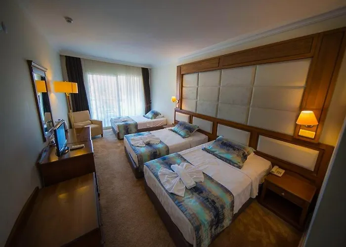 Scala Nuova Κουσάντασι